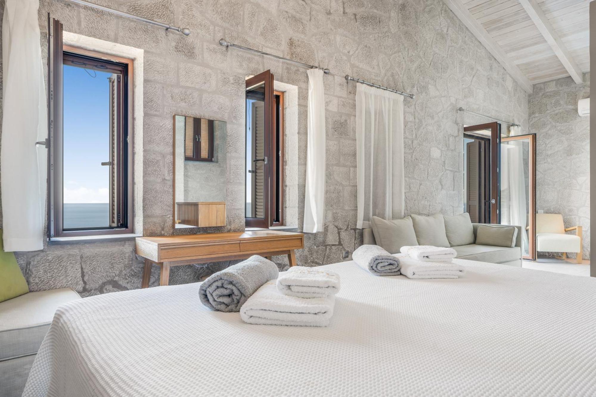 Milos Paradise Luxury Villas Agios Nikitas Exterior photo