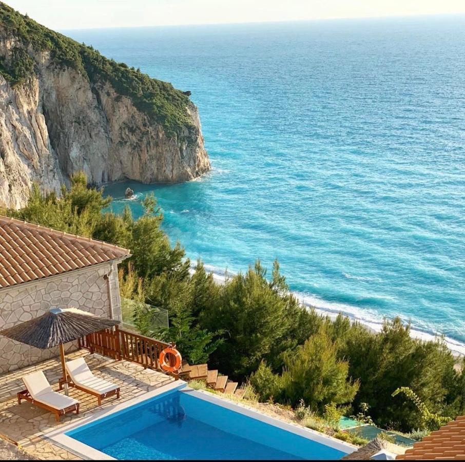 Milos Paradise Luxury Villas Agios Nikitas Exterior photo